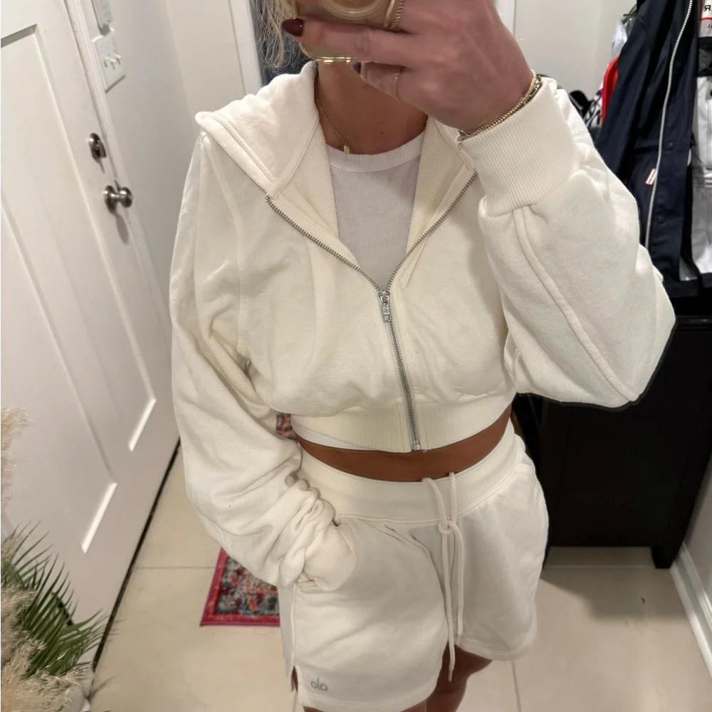 ALO Yoga Cream Zip-Up Hoodie and short set - Picture 1 of 6